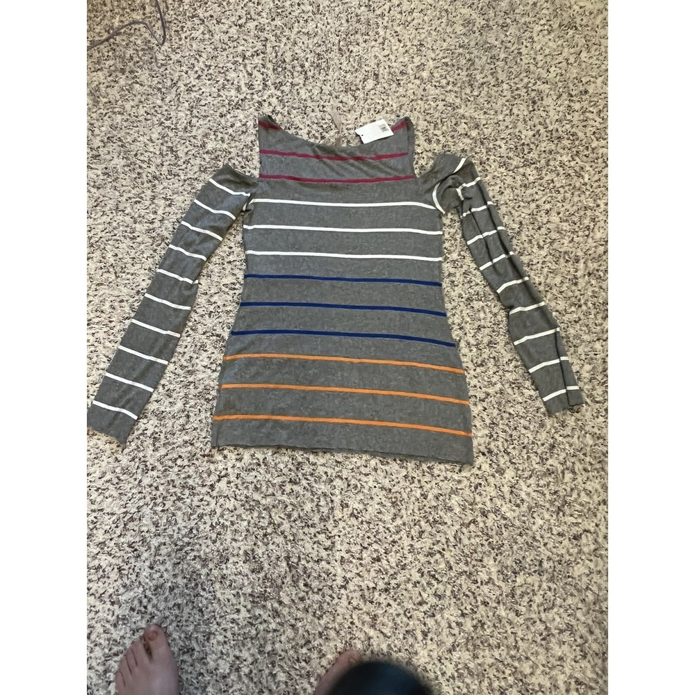 Bailey 44 Women Sz M Cut Shoulder‎ Top Rayon Blend Gray Stripped Stretchy USA